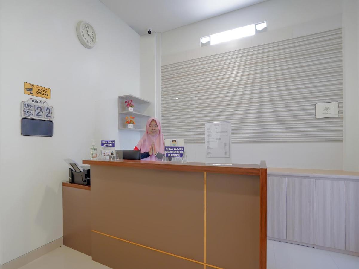 Super Oyo Capital O 90336 Olive Guest House Surabaya Eksteriør bilde